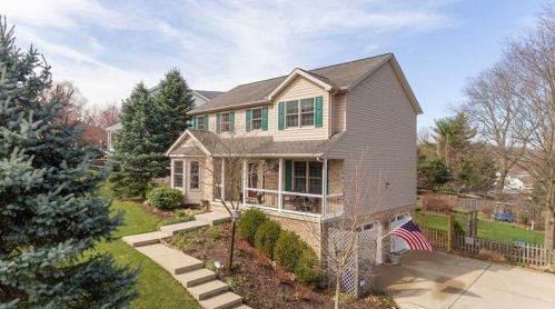 1204 Harmony Heights Dr, Harmony PA  16037-7628 exterior