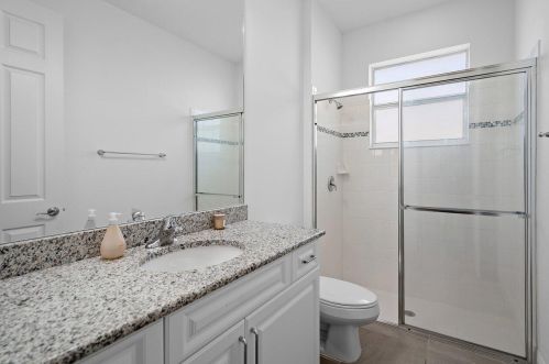 364 Saginaw Ave, Fort Pierce FL  34953-5988 exterior