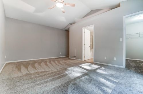 139 Crabapple Ln, Pataskala OH  43062-7074 exterior