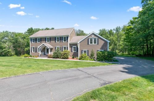 795 Ridgebury Rd, Ridgefield, CT 06877-1015