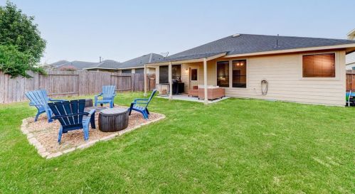 7334 Jacobs Wl Dr, Richmond TX  77407-4990 exterior