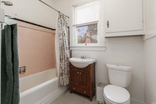 753 Oak St, Ukiah CA  95482-3901 exterior