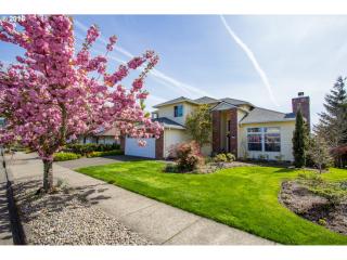 3390 31st St, Damascus, OR 97080