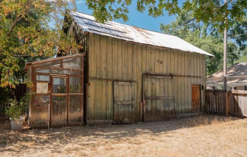 1014 Perkins St, Ukiah CA  95482-4623 exterior
