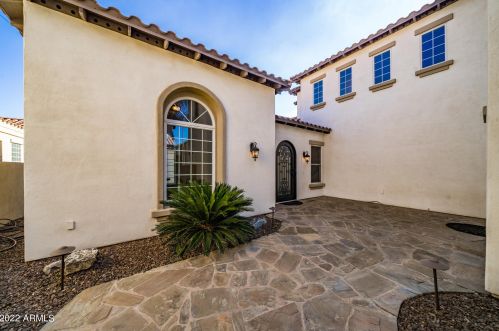 3437 Valerie Dr, Chandler AZ  85286-2371 exterior