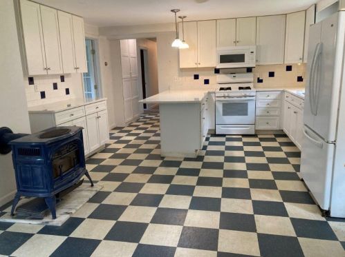 265 Millbrook Rd, Grafton, NH 03240-3714
