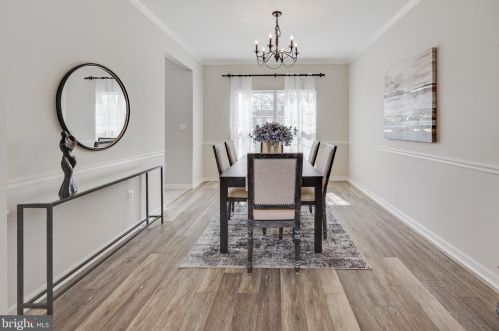 8778 Grantham Ct, Bristow VA  20136-2030 exterior