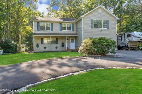 500 Chandler Rd, Jackson Twp, NJ 08527-4328