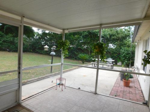 2660 Spring Glen Ln, Apopka FL  32703-5860 exterior