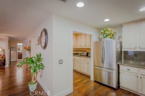 33068 Regina Dr, Temecula CA  92592-1472 exterior