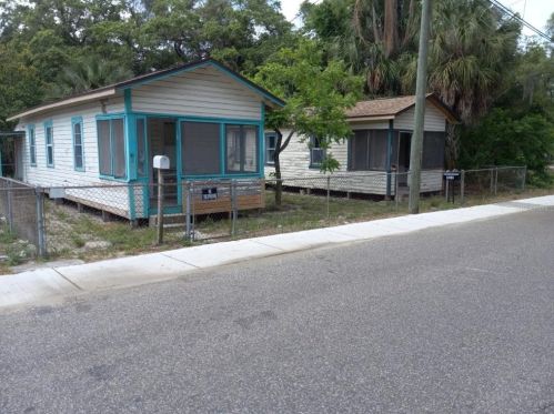 314 Harrison St, Tarpon Springs, FL 34689-4520