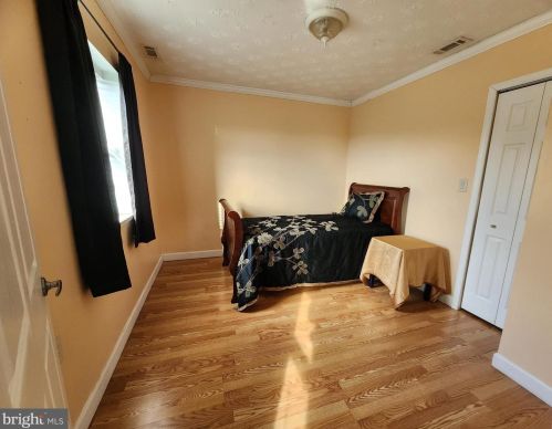 150 Windy Knoll Dr, Harrisonburg VA  22802-8886 exterior