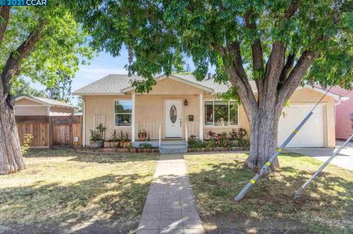 2036 Fir St, Concord, CA 94519-2520