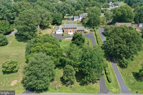 4027 Latham Dr, Haymarket, VA 20169-2407