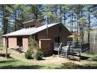 230 Barber Pond Rd, South Pownal, VT 05261-9403