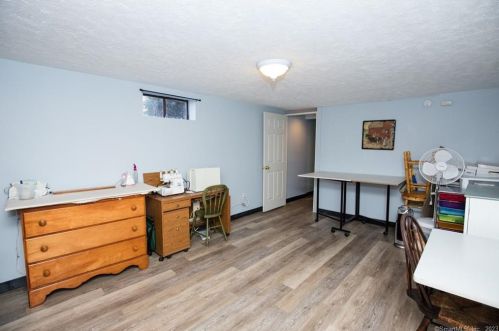26 Sunrise Cir, Wallingford CT  06492-3225 exterior