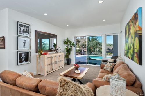 3945 Shelter Glen Way, Santa Rosa CA  exterior