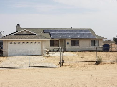 9144 Lindero Rd, Victorville, CA 92392-1366