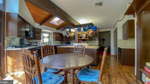 840 Timber Ln, Dresher PA 19025-1811 exterior