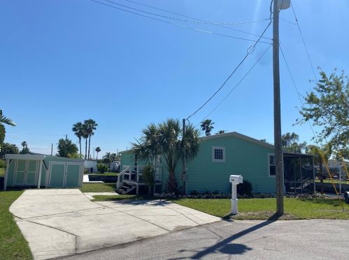 6724 Gull Ln, Port Richey, FL 34667-1681