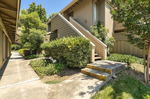 5693 Makati Cir, San Jose, CA 95123-6218