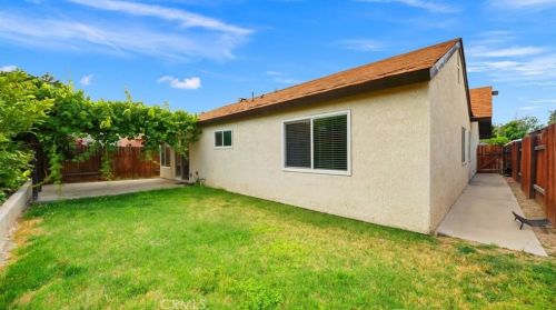 2326 Mtn Wood St, Colton CA  92324-4536 exterior