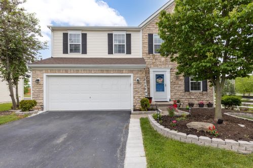 104 Glen Crossing Dr, Pataskala OH  43062-7090 exterior