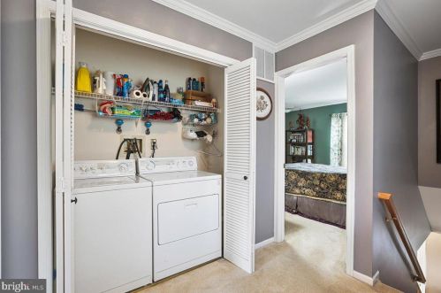 27 Heritage St, Trenton NJ exterior