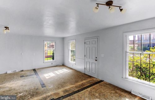 822 Broadway, Hanover PA  17331-2015 exterior