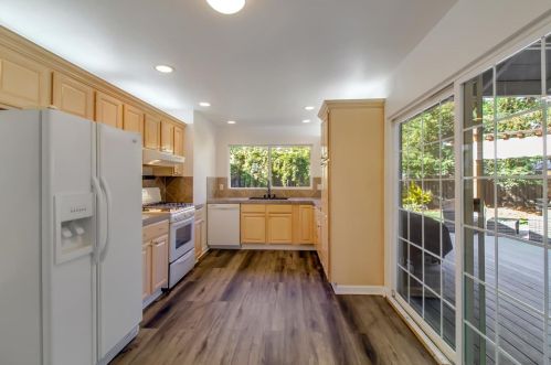 3231 Ida Dr, Concord CA  94519-2136 exterior