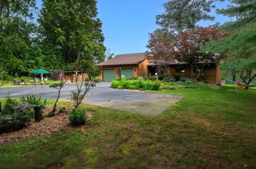121 Ladd Hill Rd, Belmont NH  03220-3009 exterior