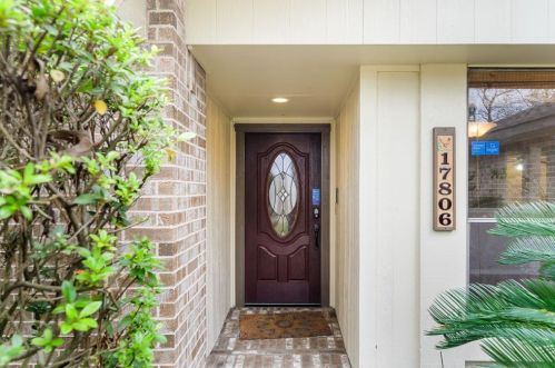 17806 Crestline Rd, Humble, TX 77396-1615