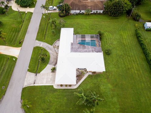 1802 Elrose St, Fort Pierce, FL 34952-5818