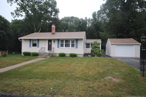 30 Beach Dr, Waterbury, CT 06712-1603