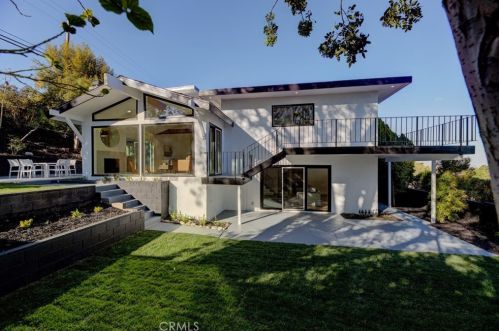 2146 Toscanini Dr, Rancho Palos Verdes CA  90275-1420 exterior