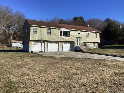 34 Rixtown Rd, Norwich, CT 06351-9135