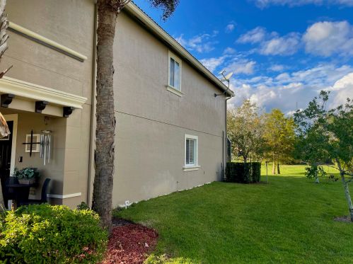 2185 Rockport Rd, Fort Pierce FL  34953-4376 exterior