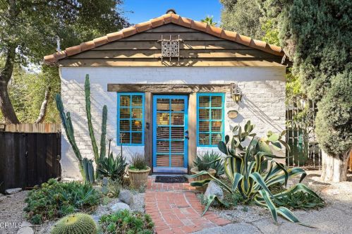 2919 Lake Ave, Altadena CA  91001-1621 exterior