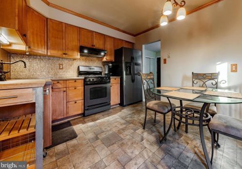 753 Devenney Dr, Gloucester NJ  08031-1712 exterior