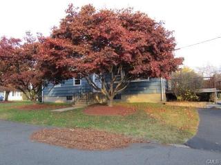 8 Silver St, Stamford, CT 06902-7521