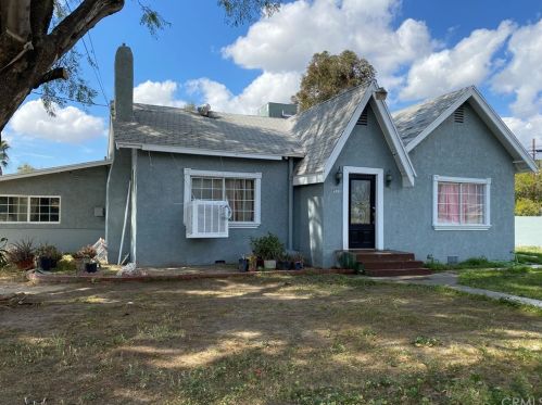 3498 Duffy St, San Bernardino, CA 92407-6242