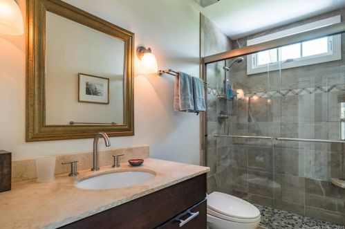 80 Ingham Hill Rd, Essex CT  06426-1507 exterior