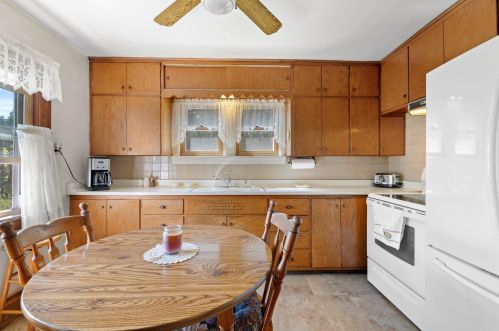 1300 97, Milwaukee WI 53214-2627 exterior