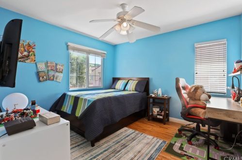 46 Duet, Irvine CA  92603-4216 exterior