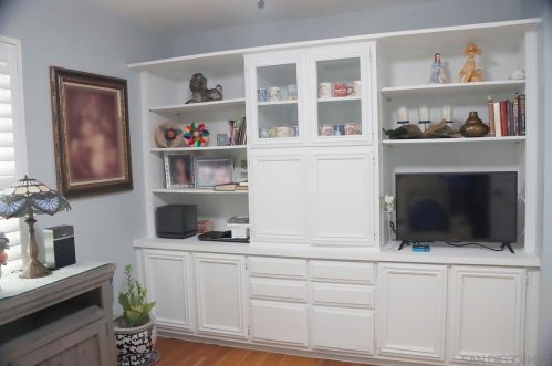 5418 Don Felipe Dr, Carlsbad CA  92010-3916 exterior