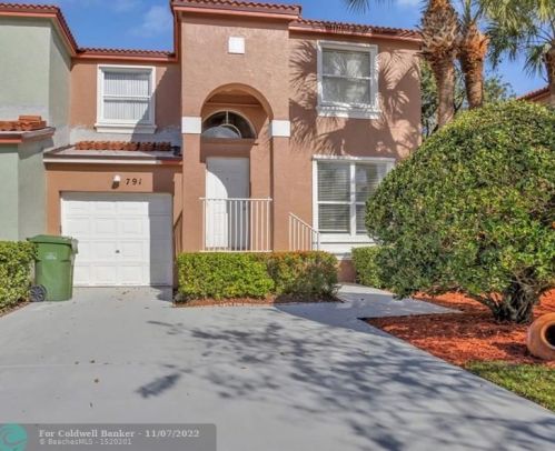 791 151st Ave, Hollywood FL  33028-1865 exterior