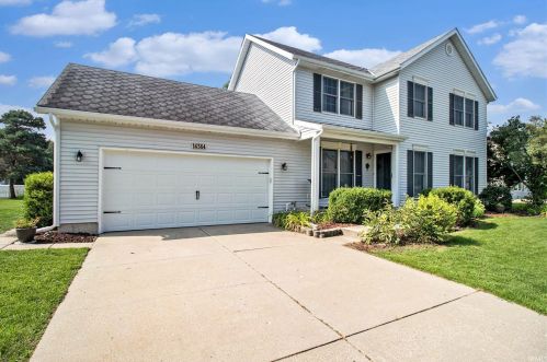 14364 Old Pine Ln, Mishawaka, IN 46545-1856