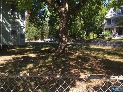 95 Godwin Ave, Ridgewood NJ  07450-3725 exterior