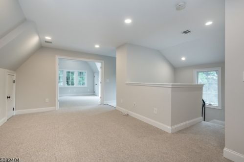 71 Llewellyn Rd, Montclair NJ  07042-2030 exterior