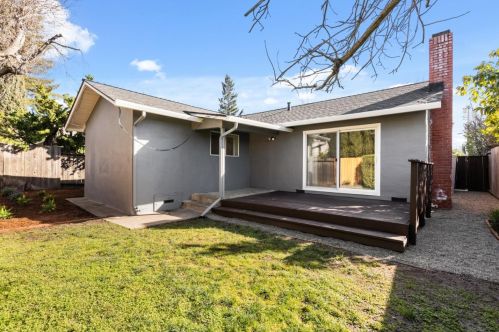 1577 Hawes Ct, Redwood City, CA 94061-2763